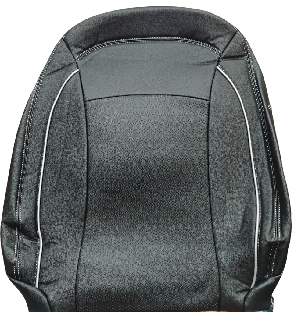 XUV 300 NS  E2 SILVER BLACK